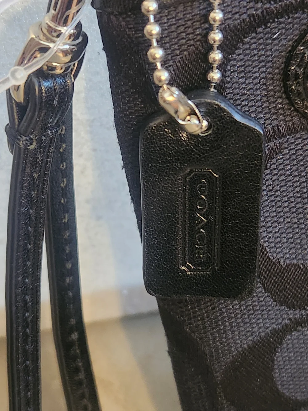 Coach Black Signature EAST/WEST Jacquard Wristlet with Hang Tag NWT - Picture 4 of 12